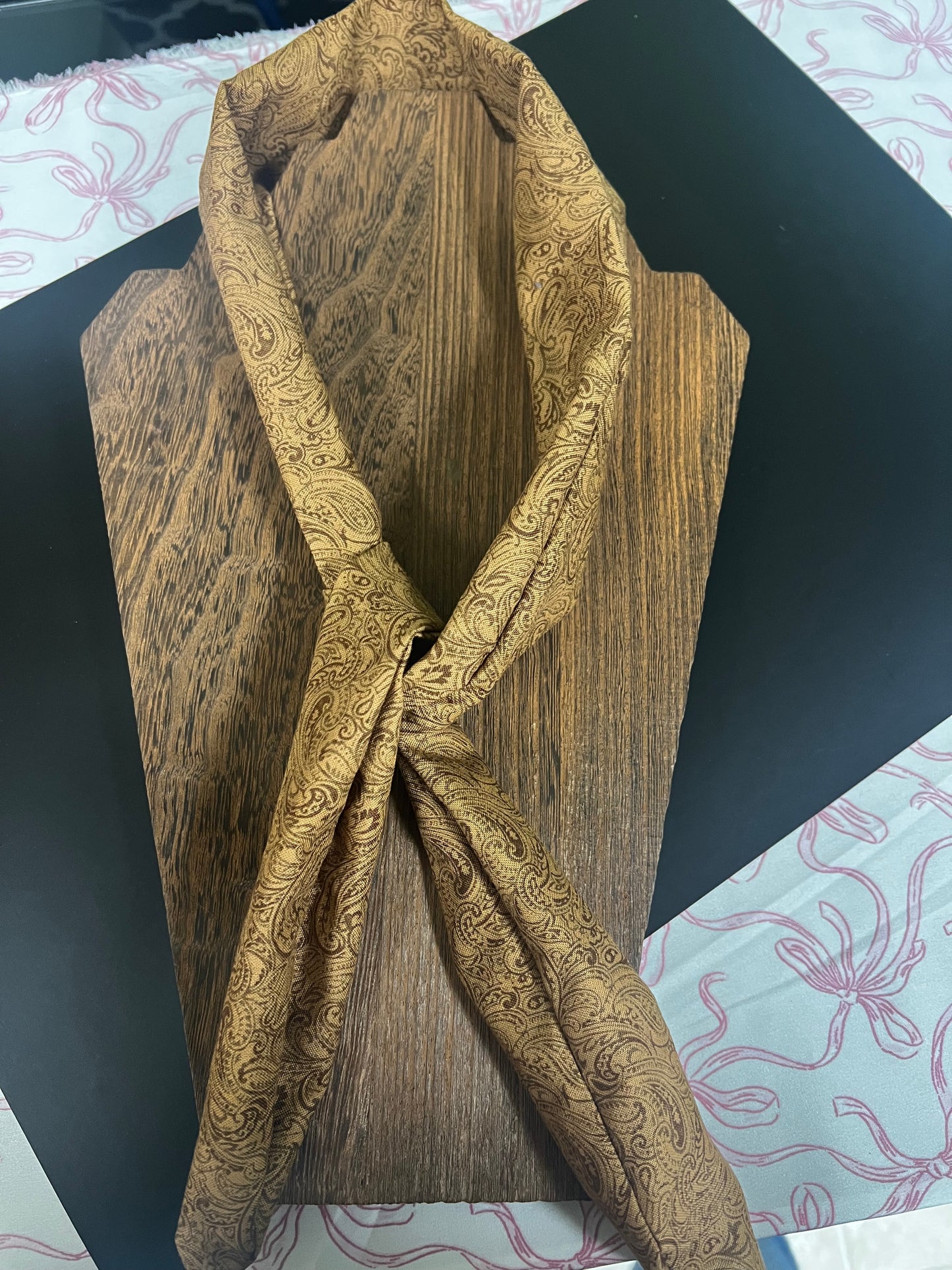 Brown Paisley Twilly