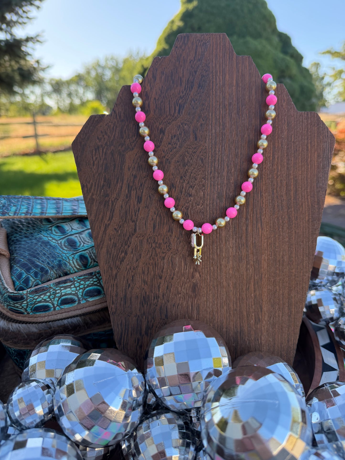 The Spur Necklace