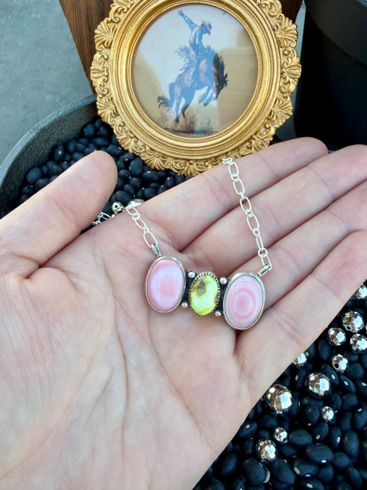 Pink Conch & Palomino Necklace